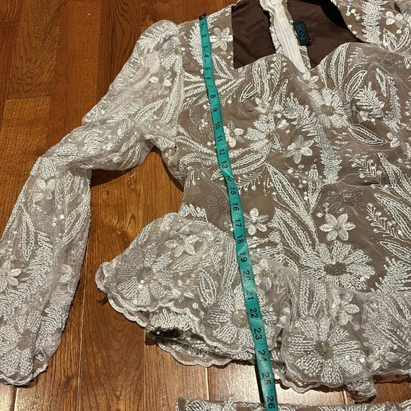 Vintage 80’s style Swiss Lace maxi skirt  and blouse Luxury set - Picture 10 of 17